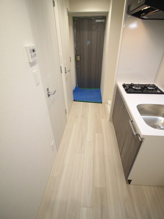 物件内観写真16　(廊下)