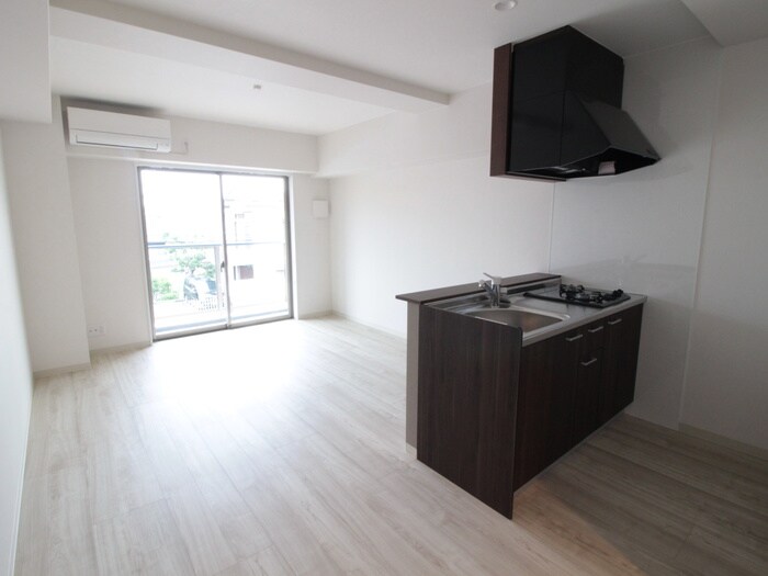 物件内観写真6　(居室)