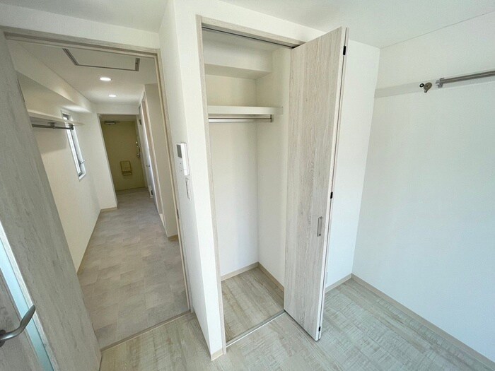 物件内観写真10　(収納)