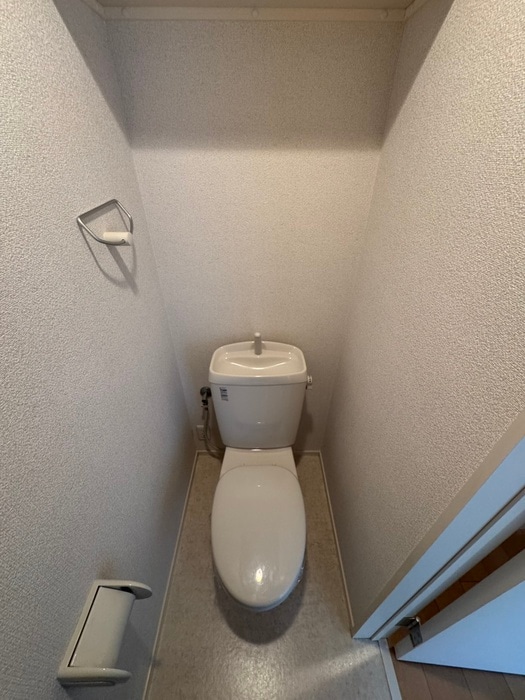 物件内観写真10　(トイレ)