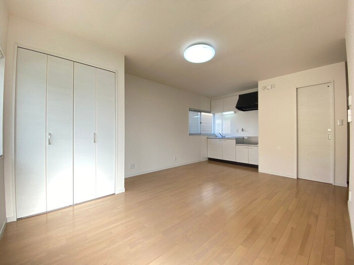 物件内観写真7　(居室)