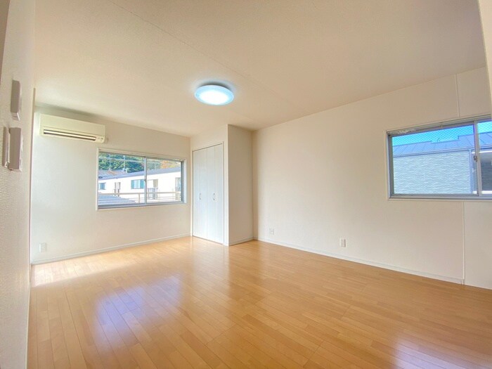 物件内観写真10　(居室)