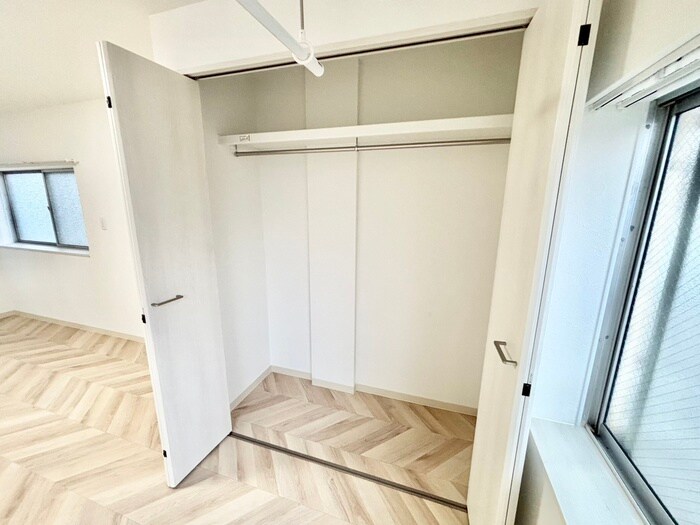 物件内観写真11　(収納)