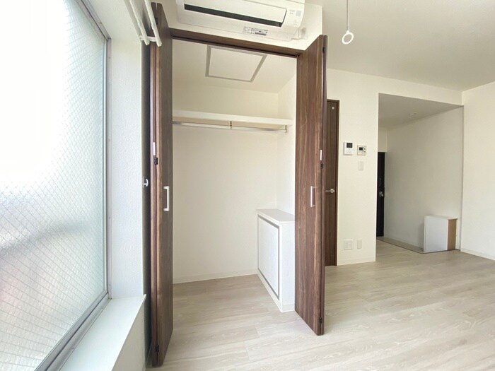 物件内観写真11　(収納)