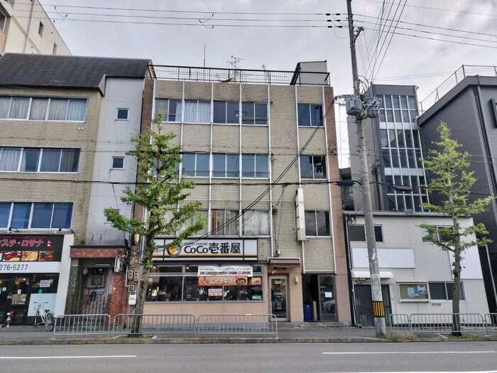 物件外観写真3　(外観写真)