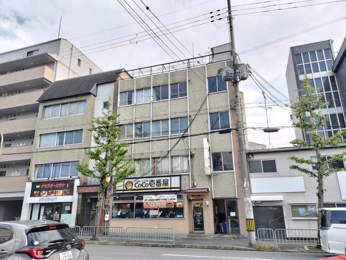 物件外観写真4　(外観写真)