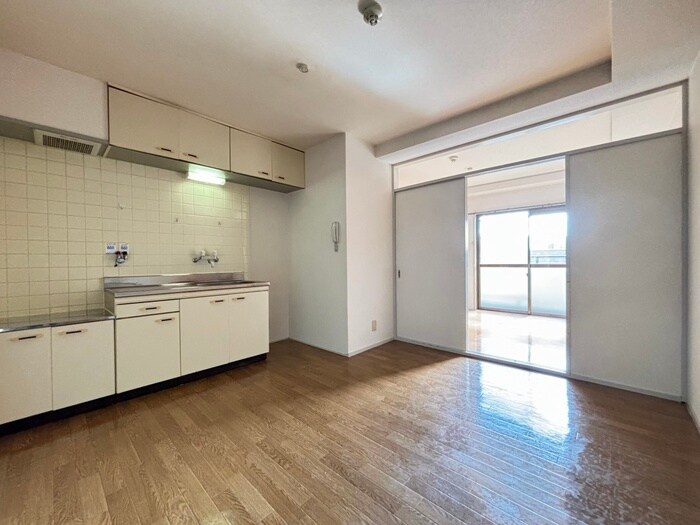 物件内観写真10　(居室)