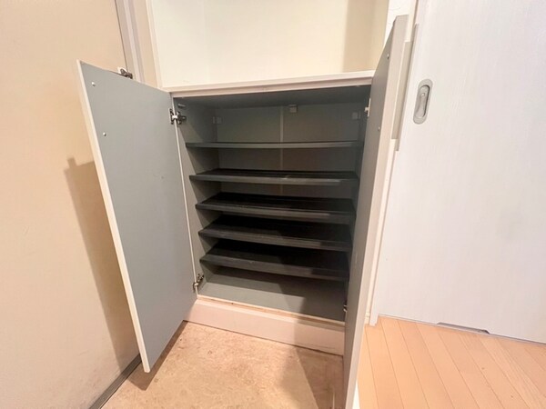 靴箱