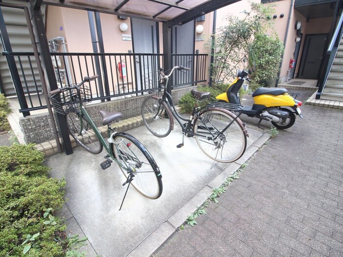 物件外観写真4　(建物設備)