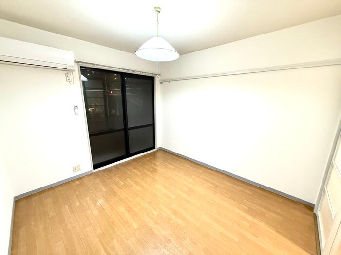 物件内観写真17　(居室)