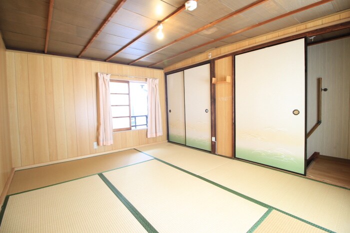 物件内観写真10　(居室)