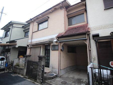 錦松台25-27貸家外観写真
