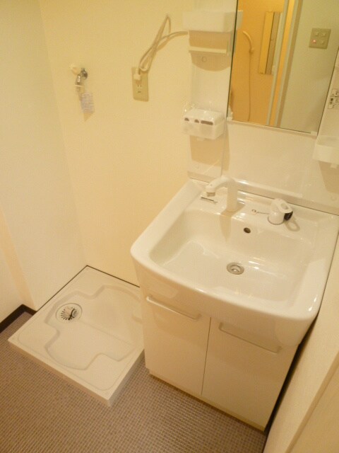 物件内観写真7　(洗面)