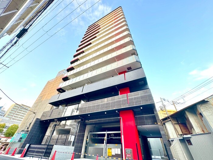 物件外観写真1　(建築中)