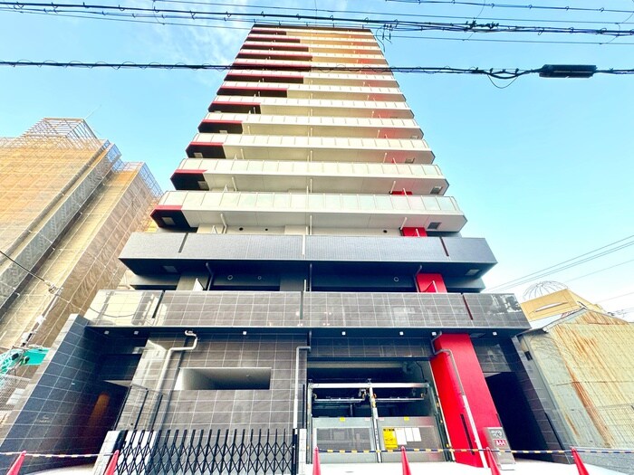 物件外観写真2　(建築中)