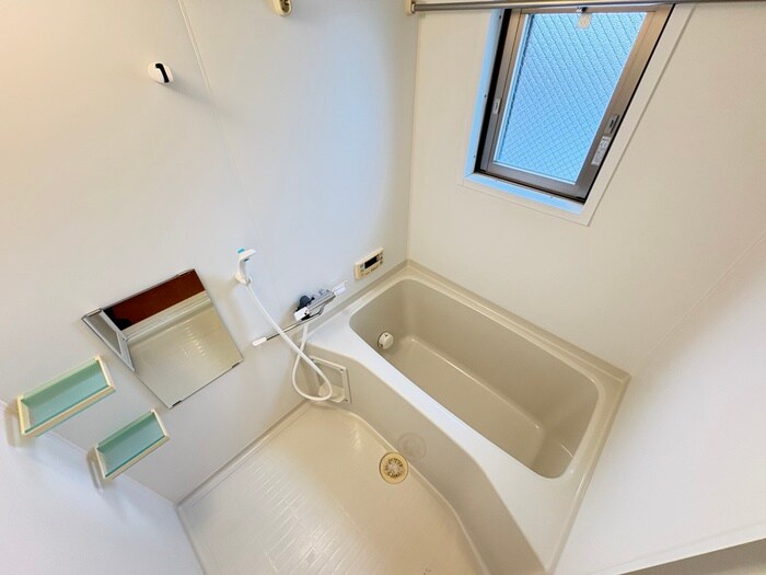物件内観写真12　(バス／シャワールーム等)