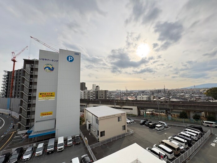 物件内観写真22　(室内からの展望)