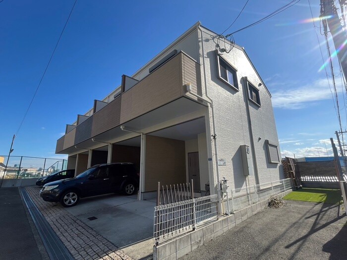 物件外観写真1　(外観写真)