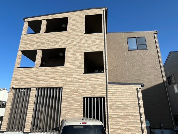 物件外観写真2　(外観写真)