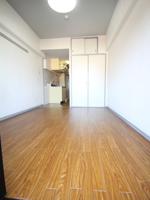 物件内観写真8　(居室)