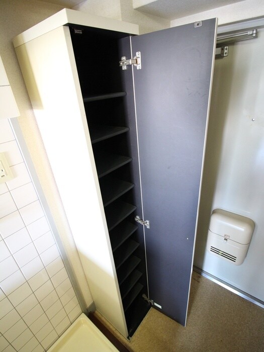 物件内観写真13　(靴箱)