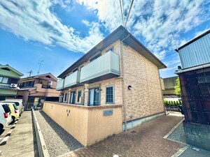 フロ－ラル星田外観写真