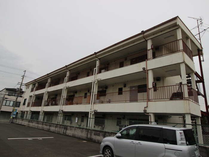 物件外観写真4　(外観写真)