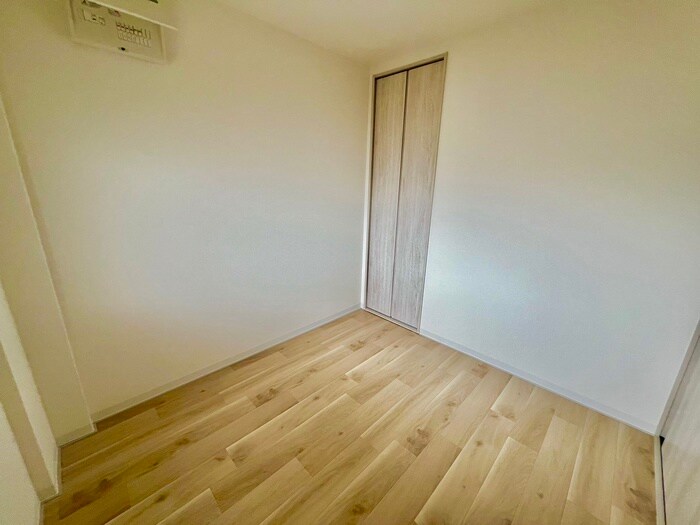 物件内観写真18　(居室)