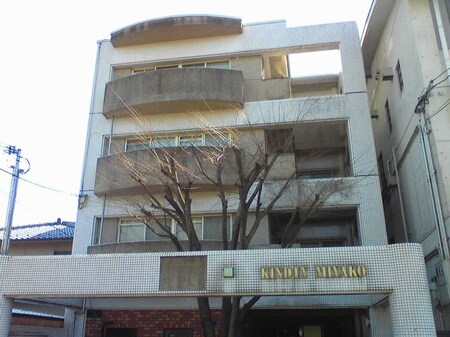ＫＩＮＤＬＹ　ＭＩＹＡＫＯ外観写真