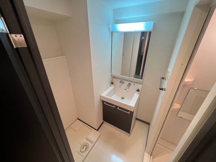 物件内観写真9　(洗面)