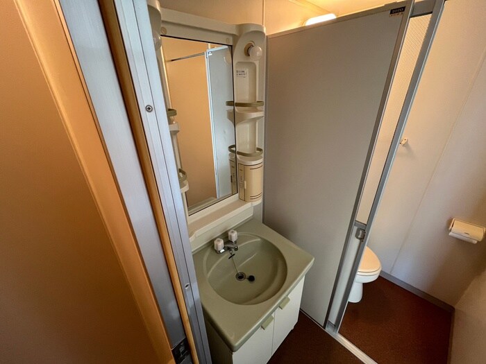 物件内観写真12　(洗面)