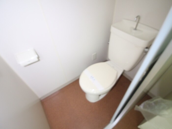 物件内観写真14　(トイレ)