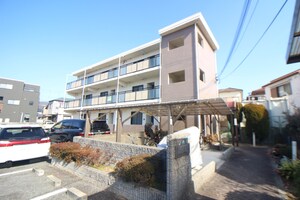 アピエス宝塚外観写真