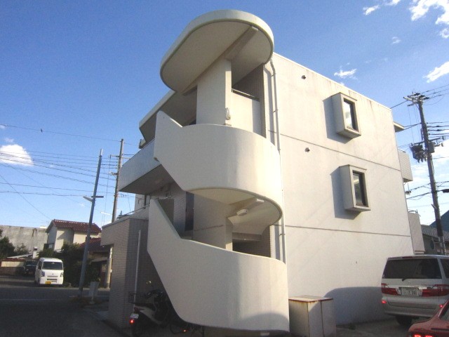 レジデンス中朝霧丘