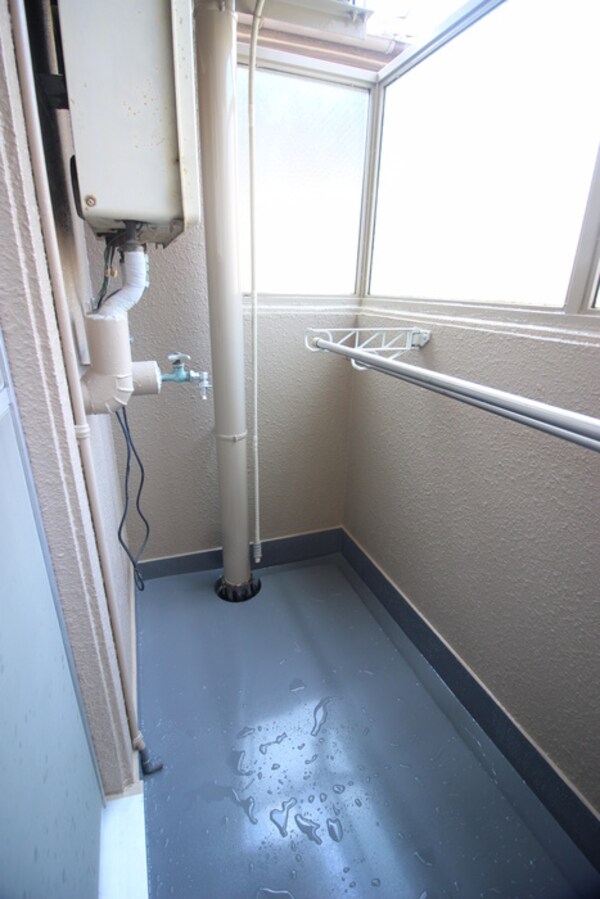 洗濯機置場