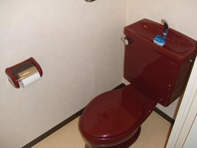 物件内観写真12　(トイレ)