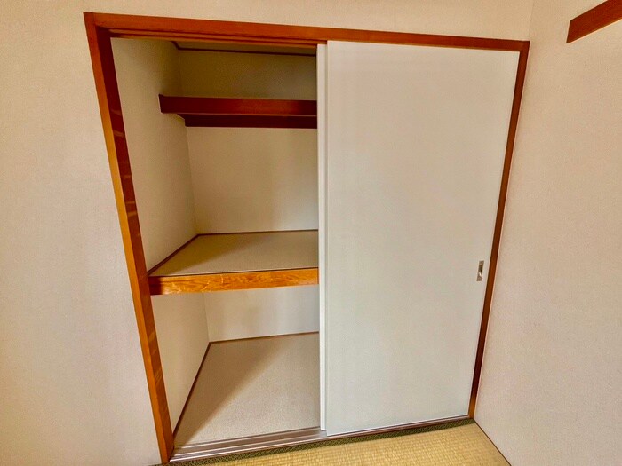 物件内観写真15　(収納)