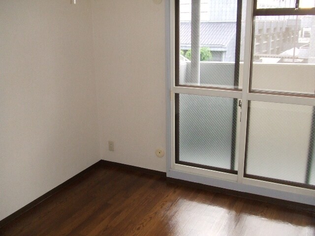 物件内観写真18　(居室)