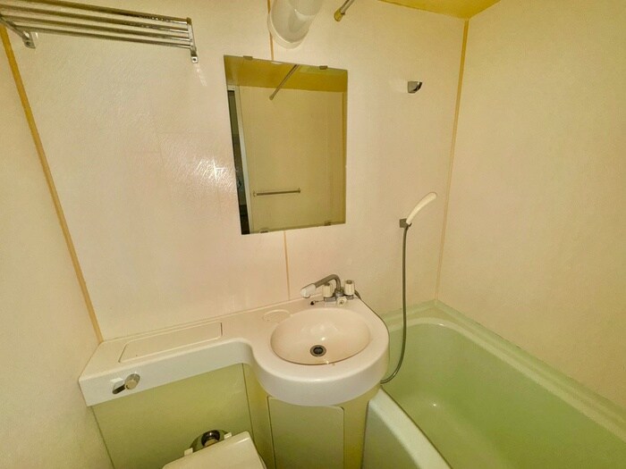 物件内観写真12　(洗面)