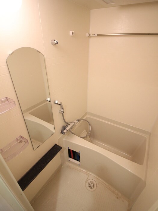 ﾌﾟﾚｻﾝｽ東三国駅前ｸﾞﾗﾝｸﾗｽ(1105)のバス