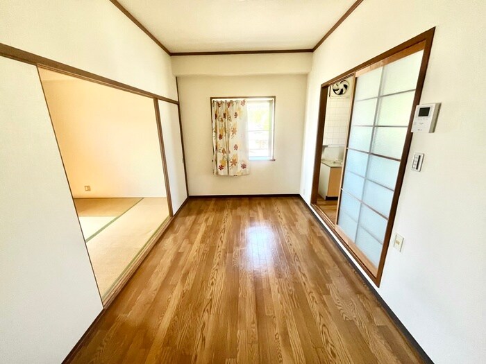 物件内観写真7　(居室)