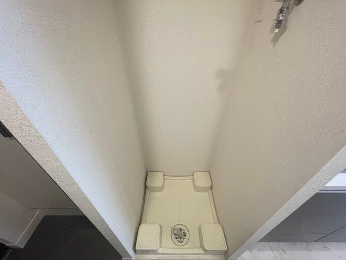 物件内観写真19　(洗濯機置場)