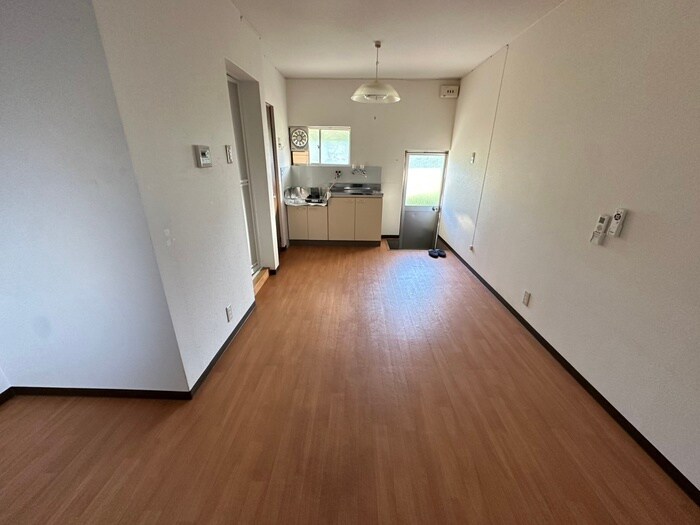 物件内観写真21　(居室)