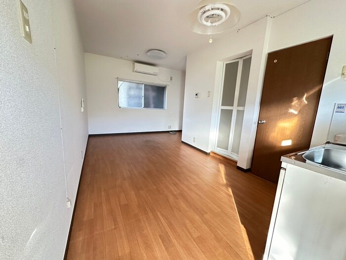 物件内観写真22　(居室)