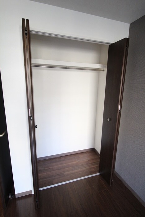 物件内観写真11　(収納)