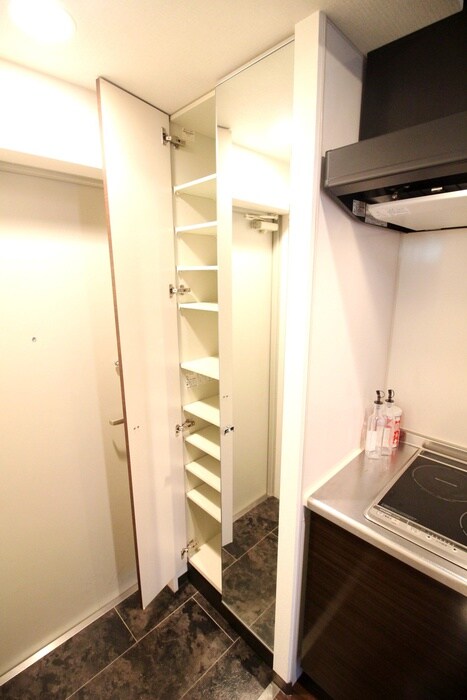 物件内観写真12　(靴箱)