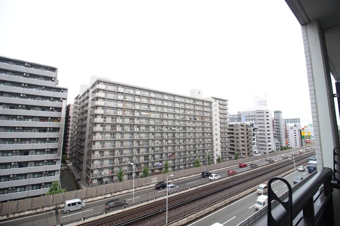 物件内観写真18　(室内からの展望)