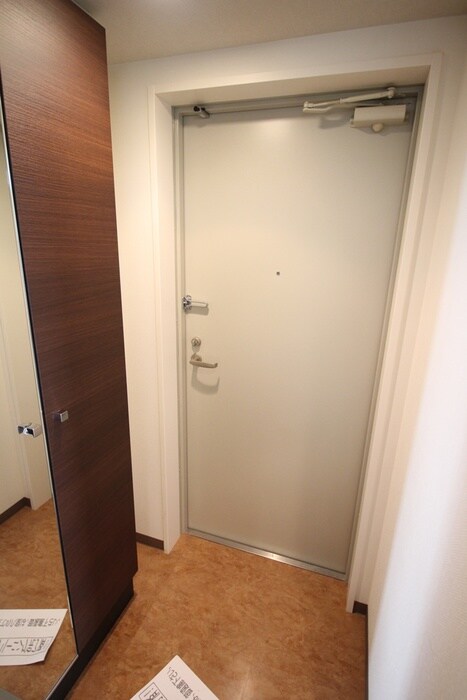 物件内観写真20　(玄関)