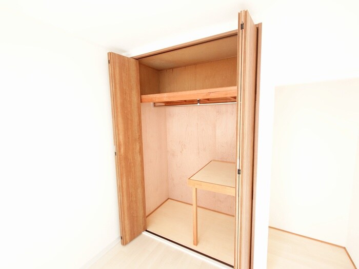 物件内観写真13　(収納)