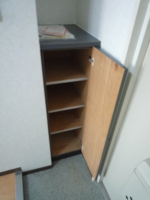 物件内観写真7　(靴箱)